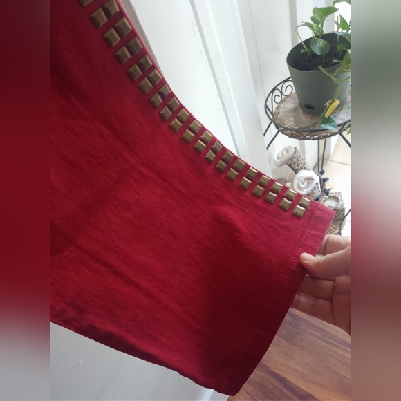 NWT DG2 RED STUDDED BOOT CUT JEANS 12 - Picture 3 of 7